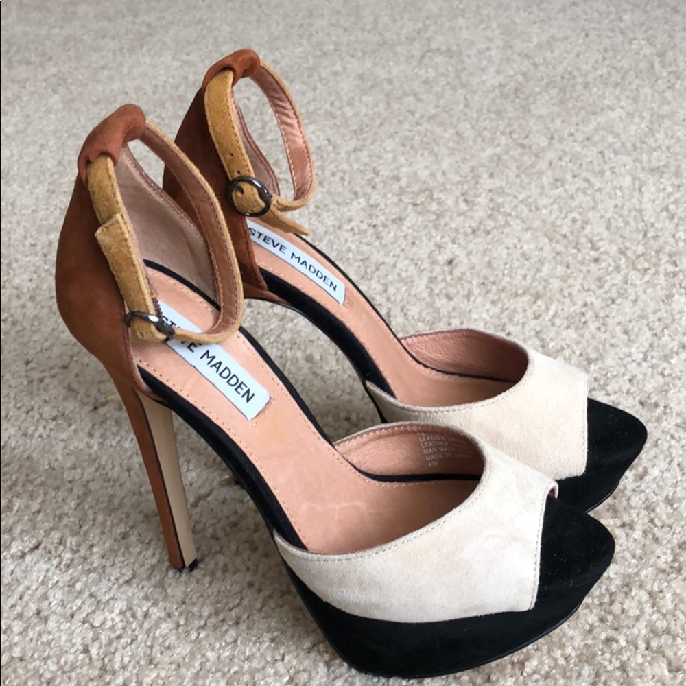 *new* Steve Madden suede platforms